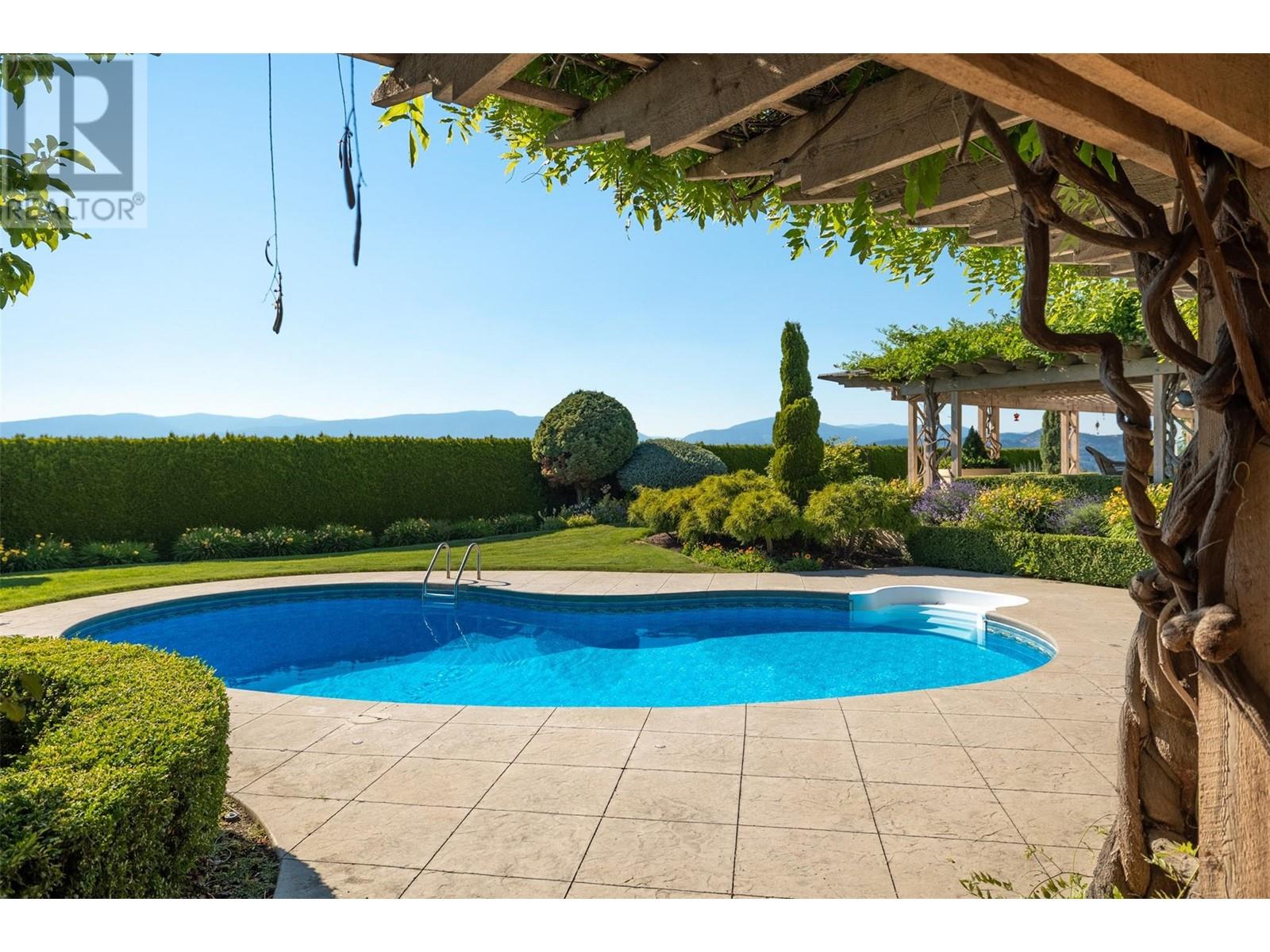  3240 Pooley Road, Kelowna