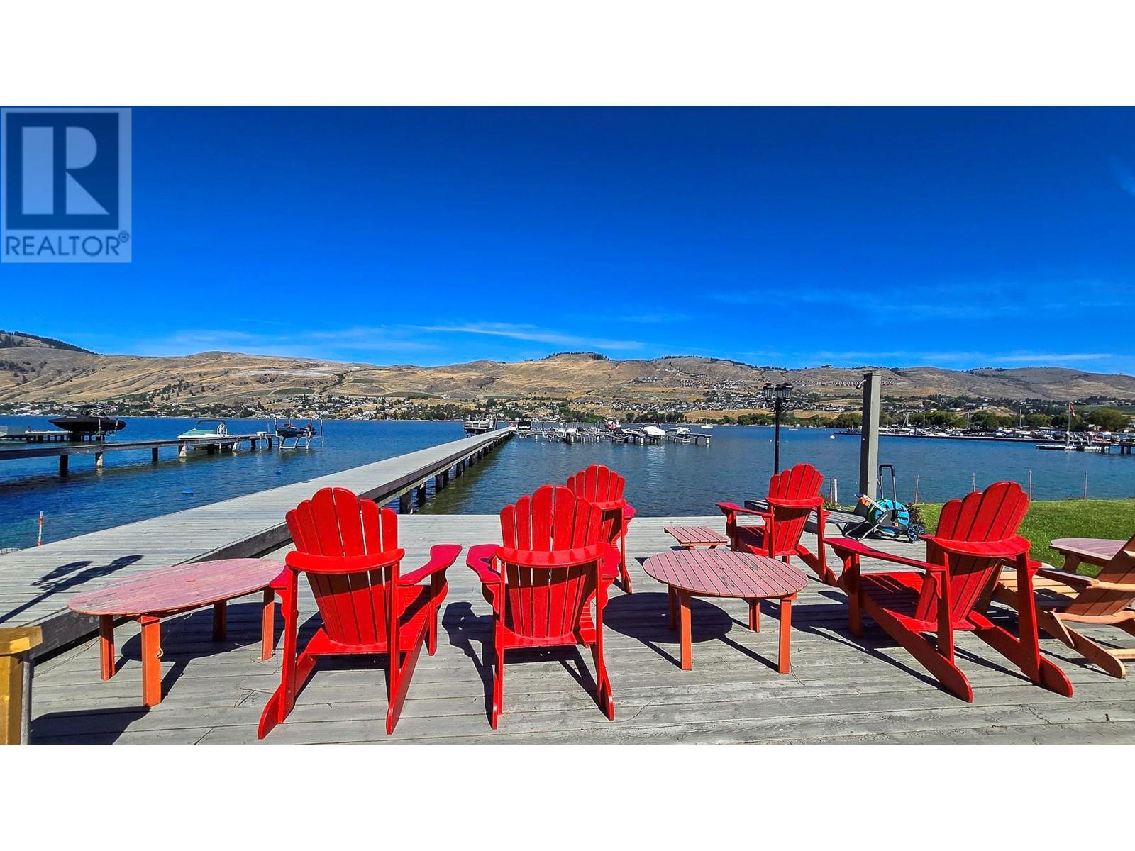 8 7373 Brooks Lane, Vernon