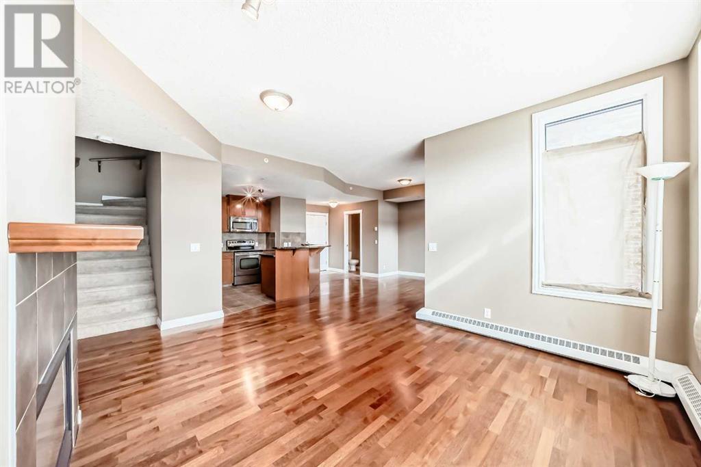 Single Family House Multi-level for Sale in   Centre Avenue NE Bridgeland/Riverside Calgary 