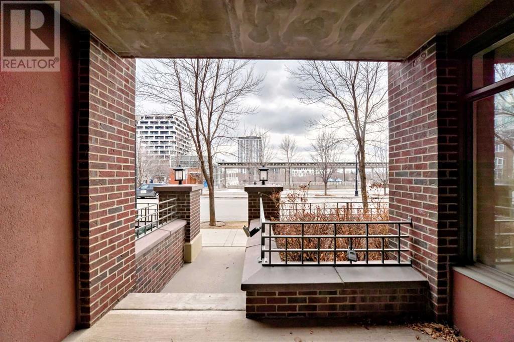 Single Family House Multi-level for Sale in   Centre Avenue NE Bridgeland/Riverside Calgary 