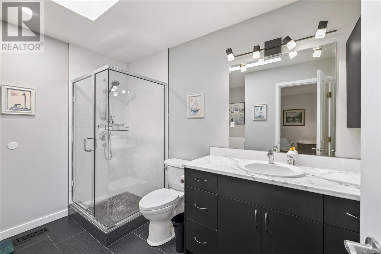 34 529 Johnstone Rd, Parksville
