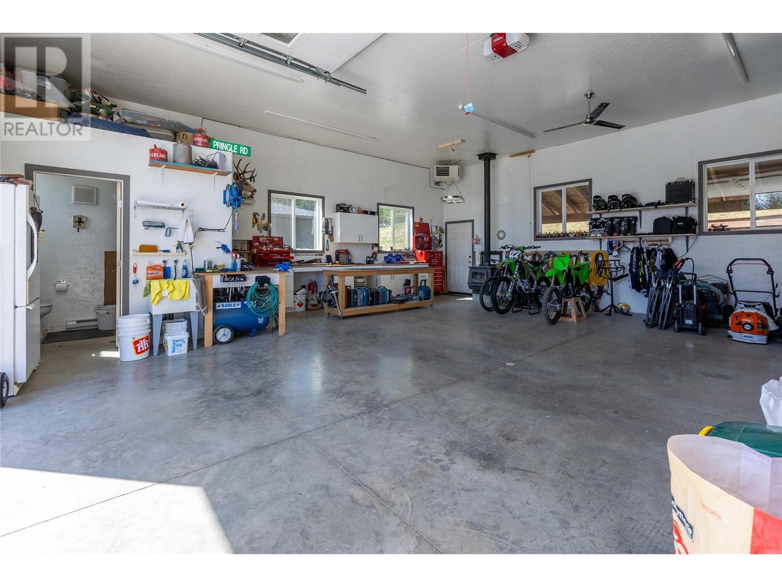 6400 1 Avenue NW - 20