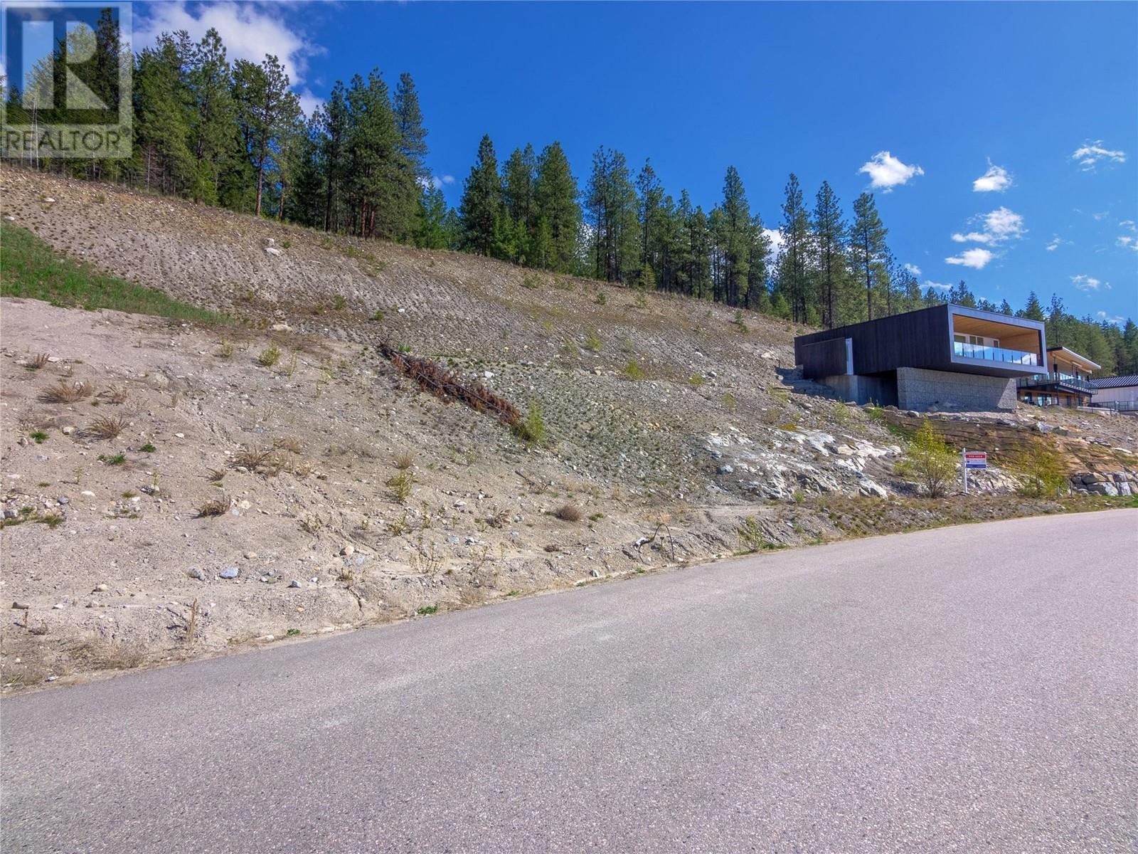 2960 OUTLOOK Way, Naramata