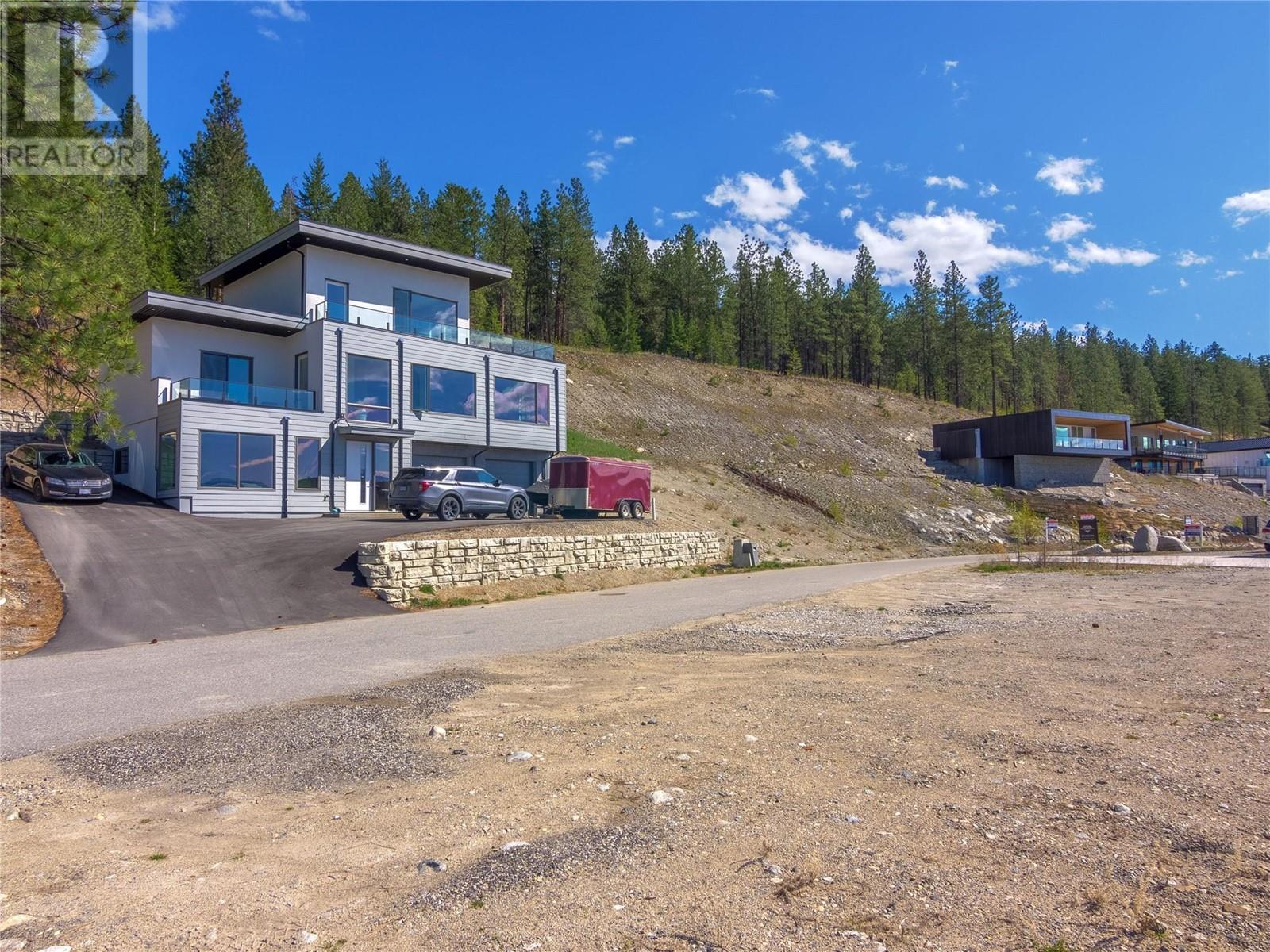 2960 OUTLOOK Way, Naramata