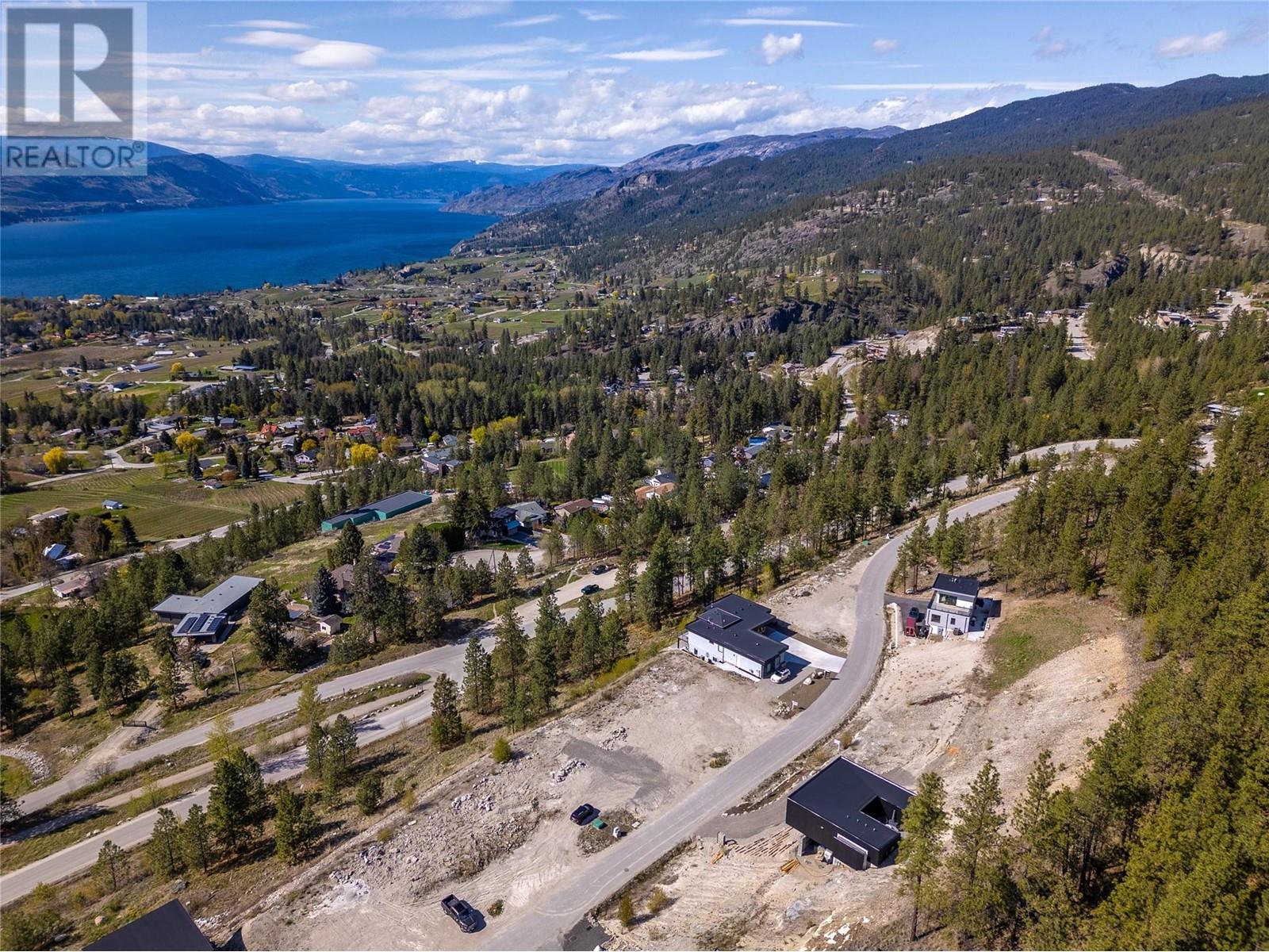 2960 OUTLOOK Way, Naramata
