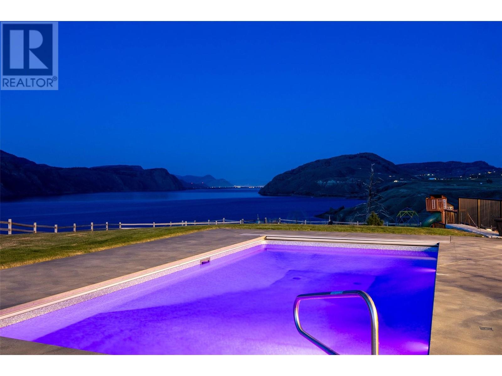 346 RUE CHEVAL NOIR, Kamloops