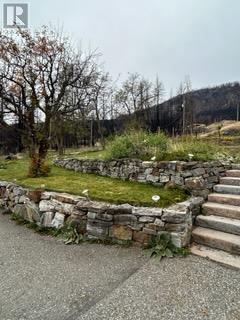  716 Petterson Road, West Kelowna