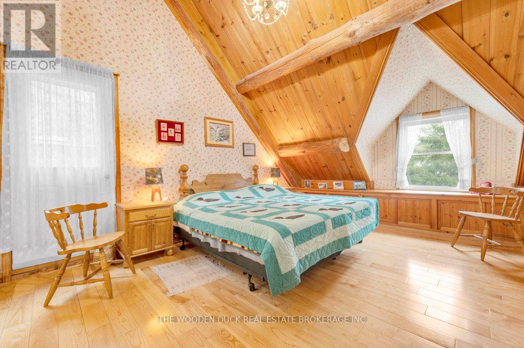 Photo 25 of 11 Crookston Road, Centre Hastings ON