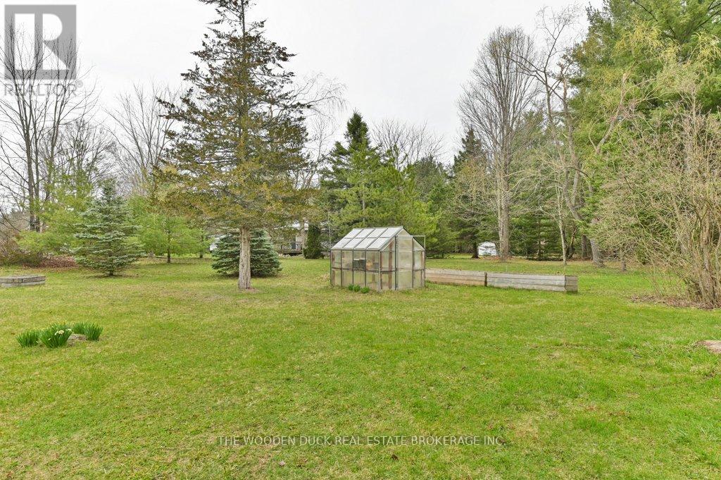 Photo 35 of 11 Crookston Road, Centre Hastings ON