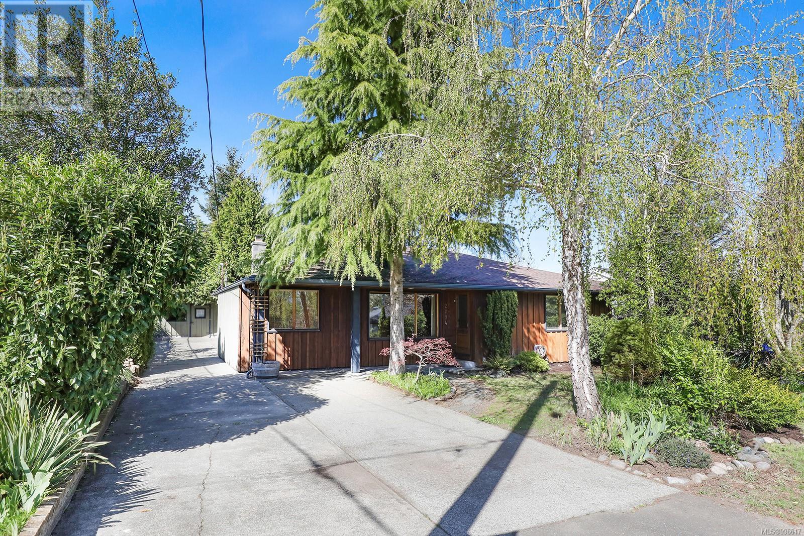 2094 Cooke Ave, Comox