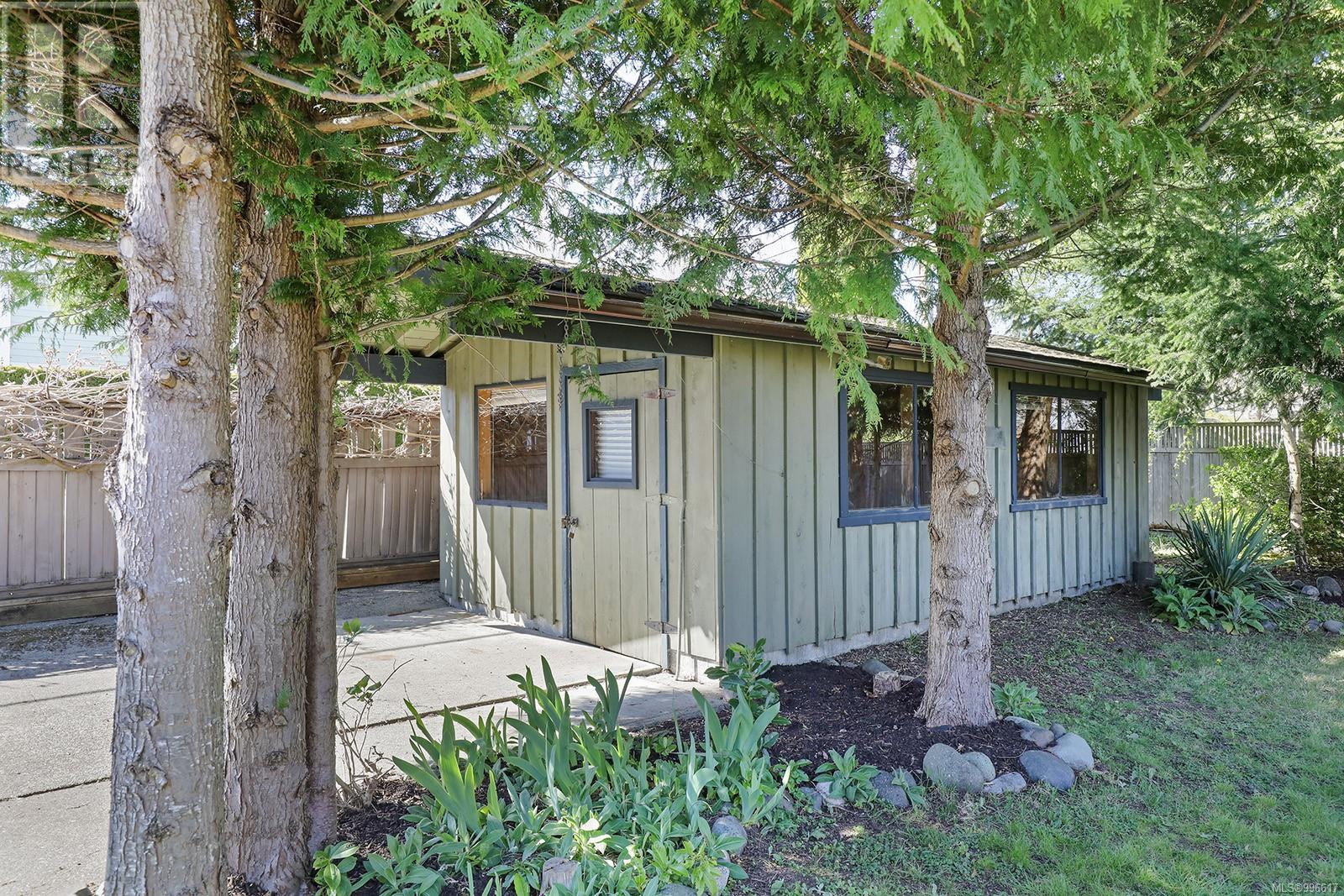 2094 Cooke Ave, Comox