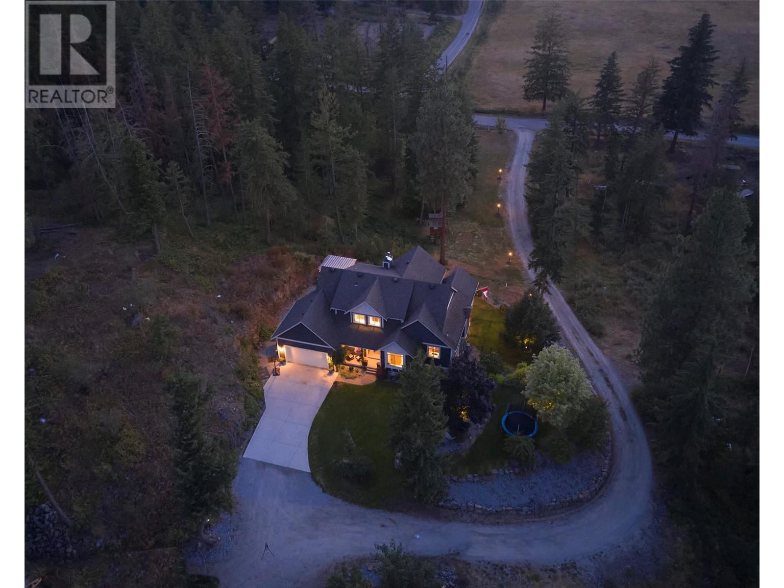 4322 Sharp Road, Armstrong