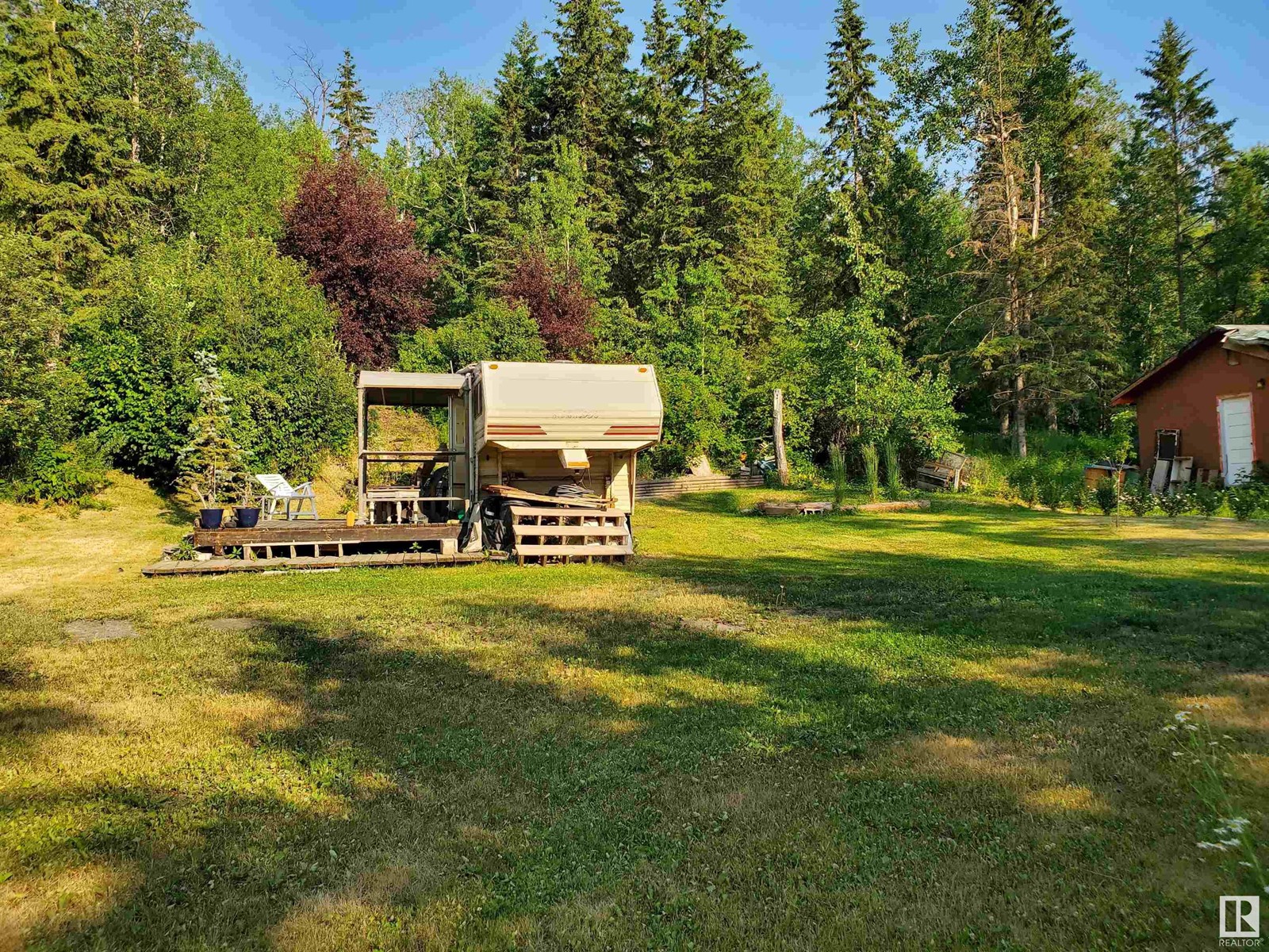 Photo 1 of 158 Lakeshore Dr, Rural Lac Ste Anne County AB