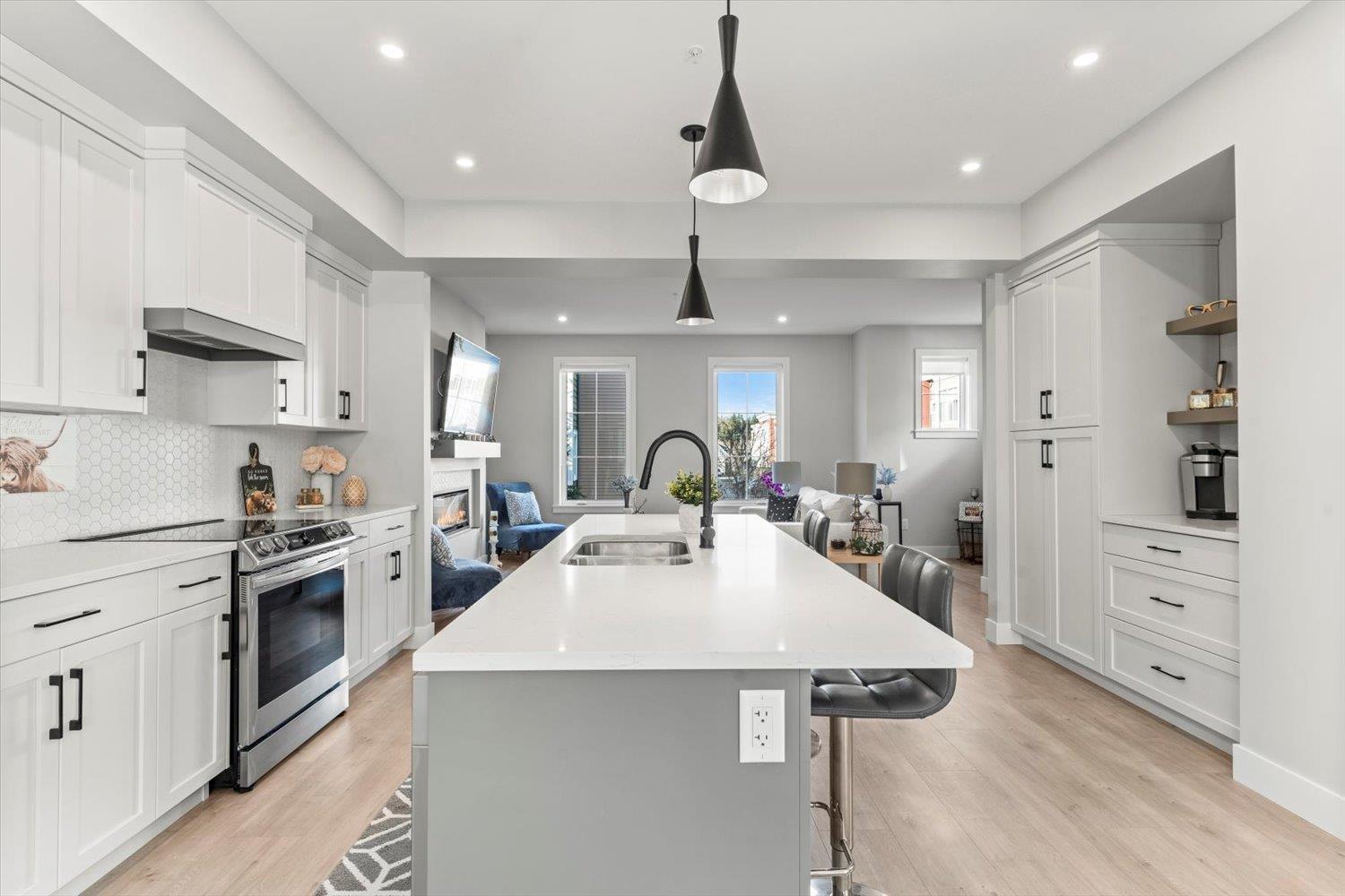 8 44405 FRESHWATER DRIVE, Sardis South, Chilliwack