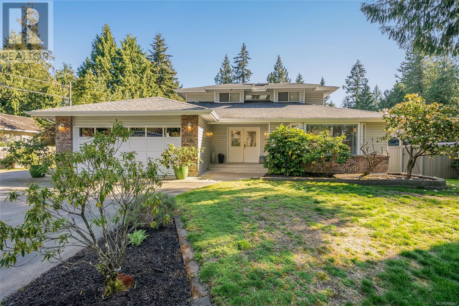 928 Ballenas Rd, Parksville real estate listing 996507