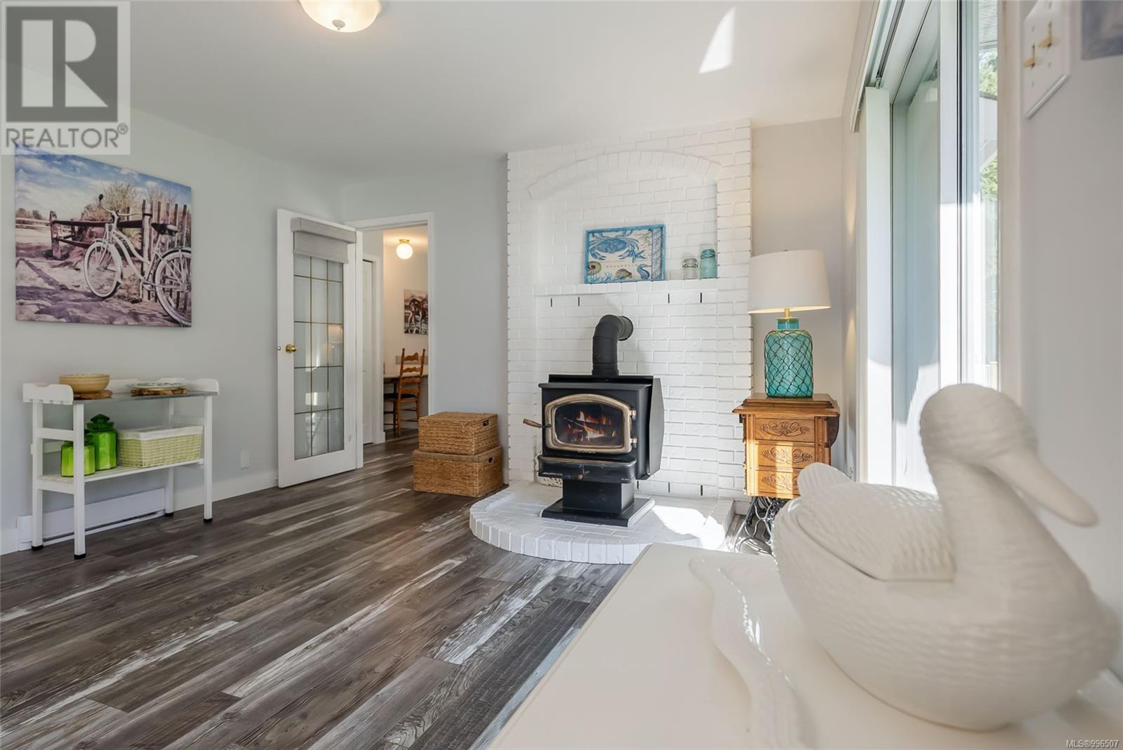 928 Ballenas Rd, Parksville real estate listing 996507