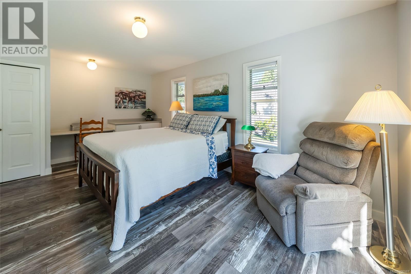 928 Ballenas Rd, Parksville real estate listing 996507