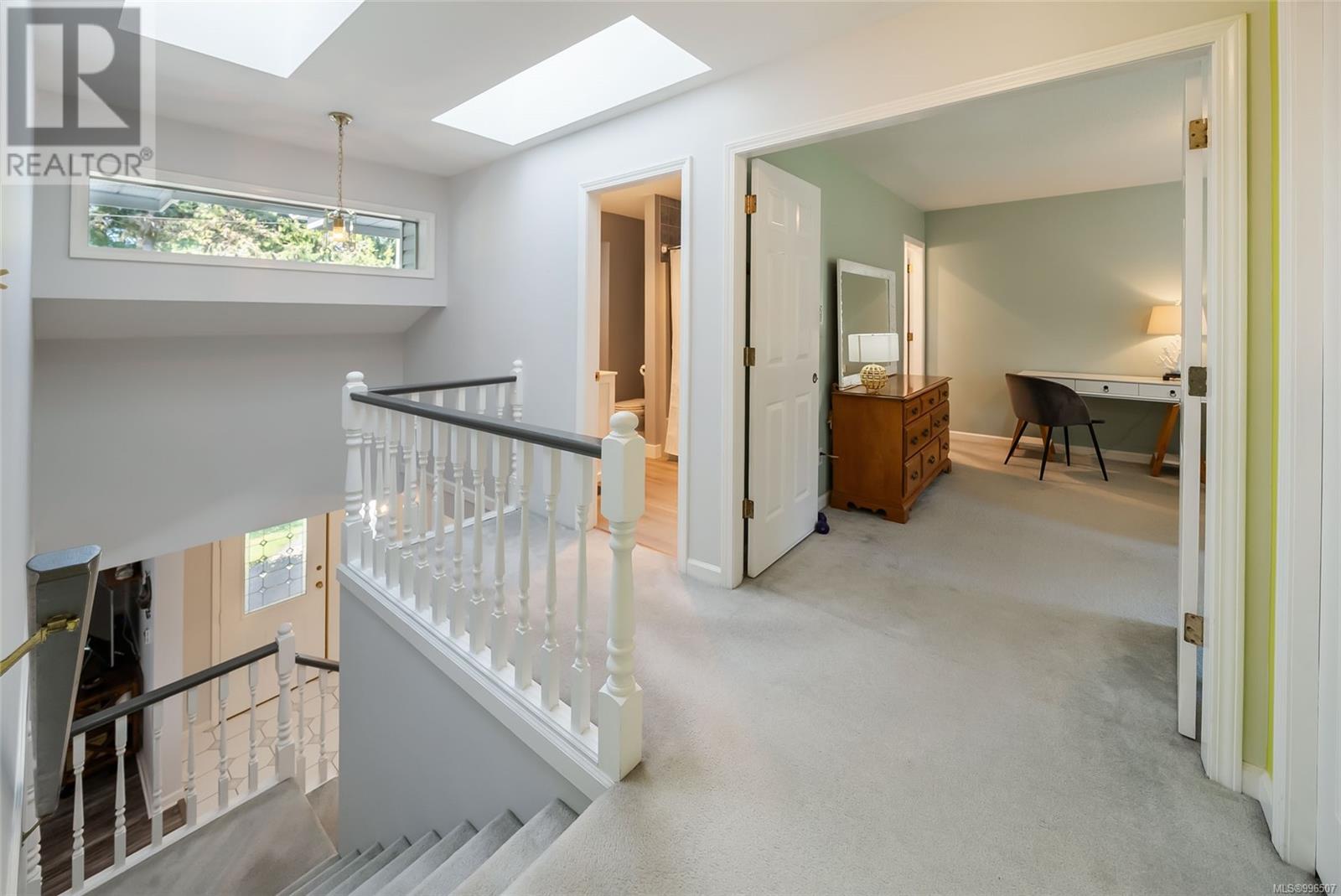 928 Ballenas Rd, Parksville real estate listing 996507