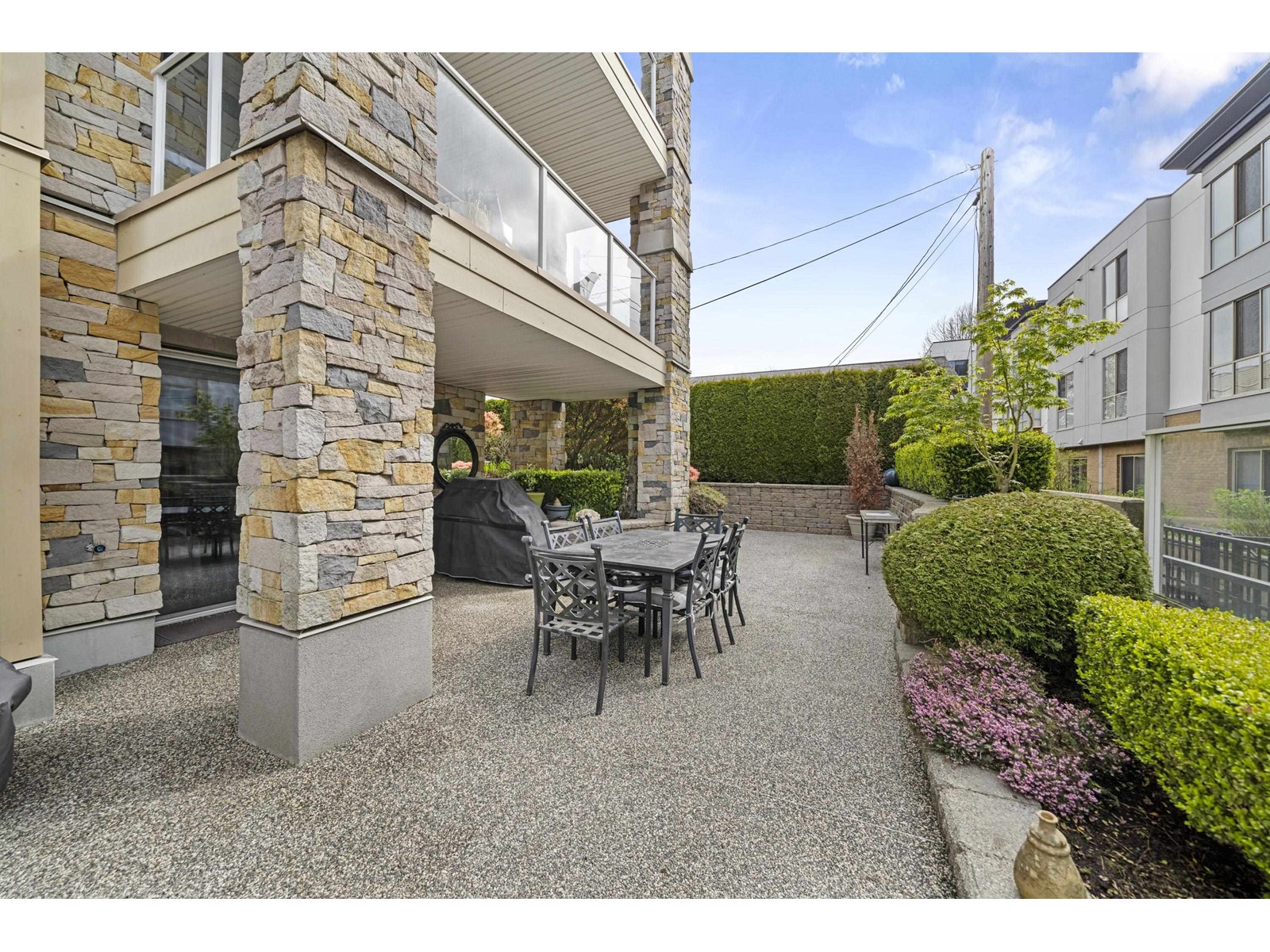 102 15164 PROSPECT AVENUE, White Rock