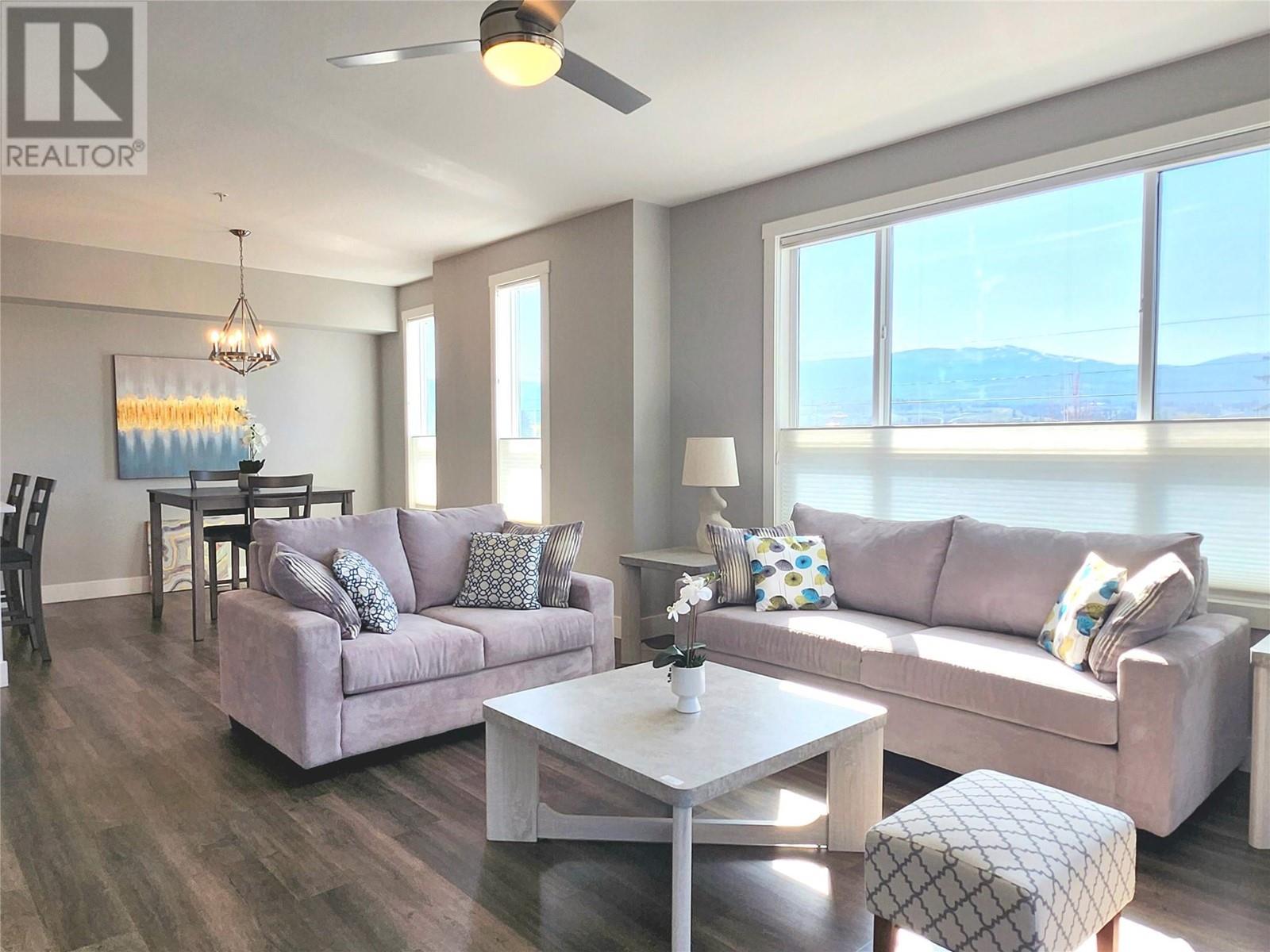214 3090 Burtch Road, Kelowna