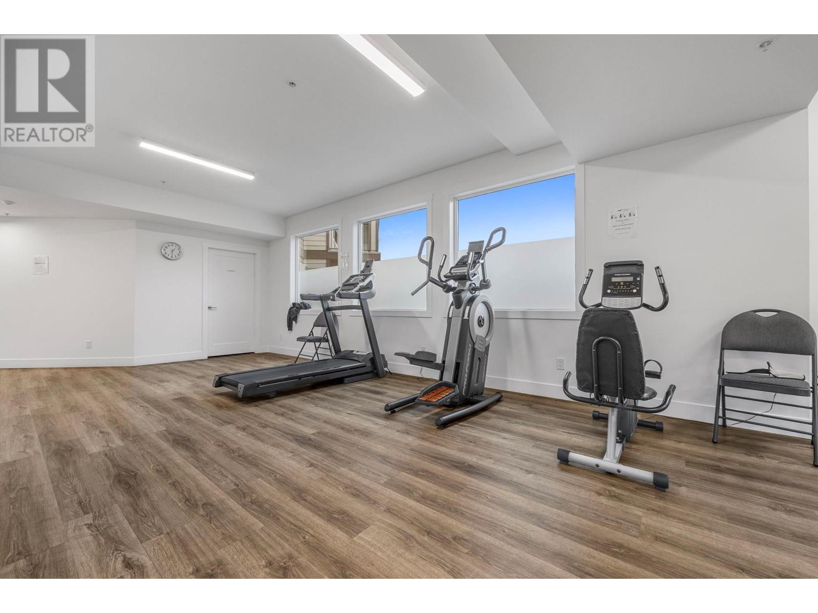 214 3090 Burtch Road, Kelowna