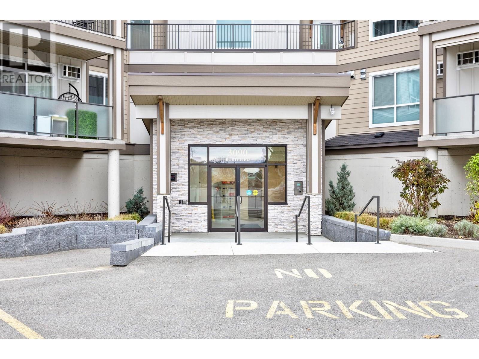 214 3090 Burtch Road, Kelowna