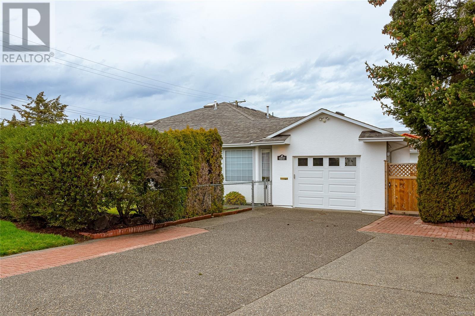  10227 Fifth Street, Sidney