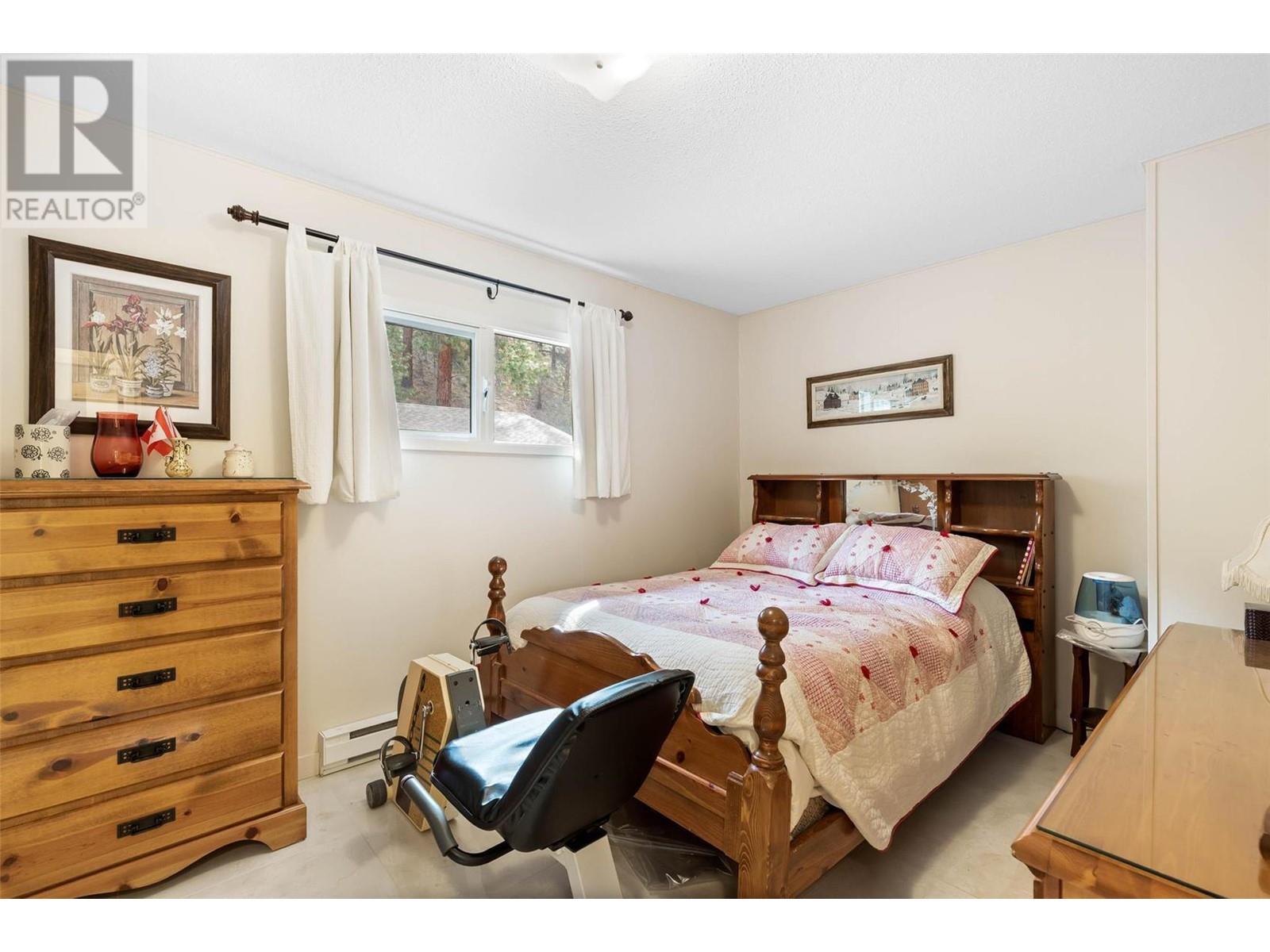 9983 Okanagan Centre Road W, Lake Country