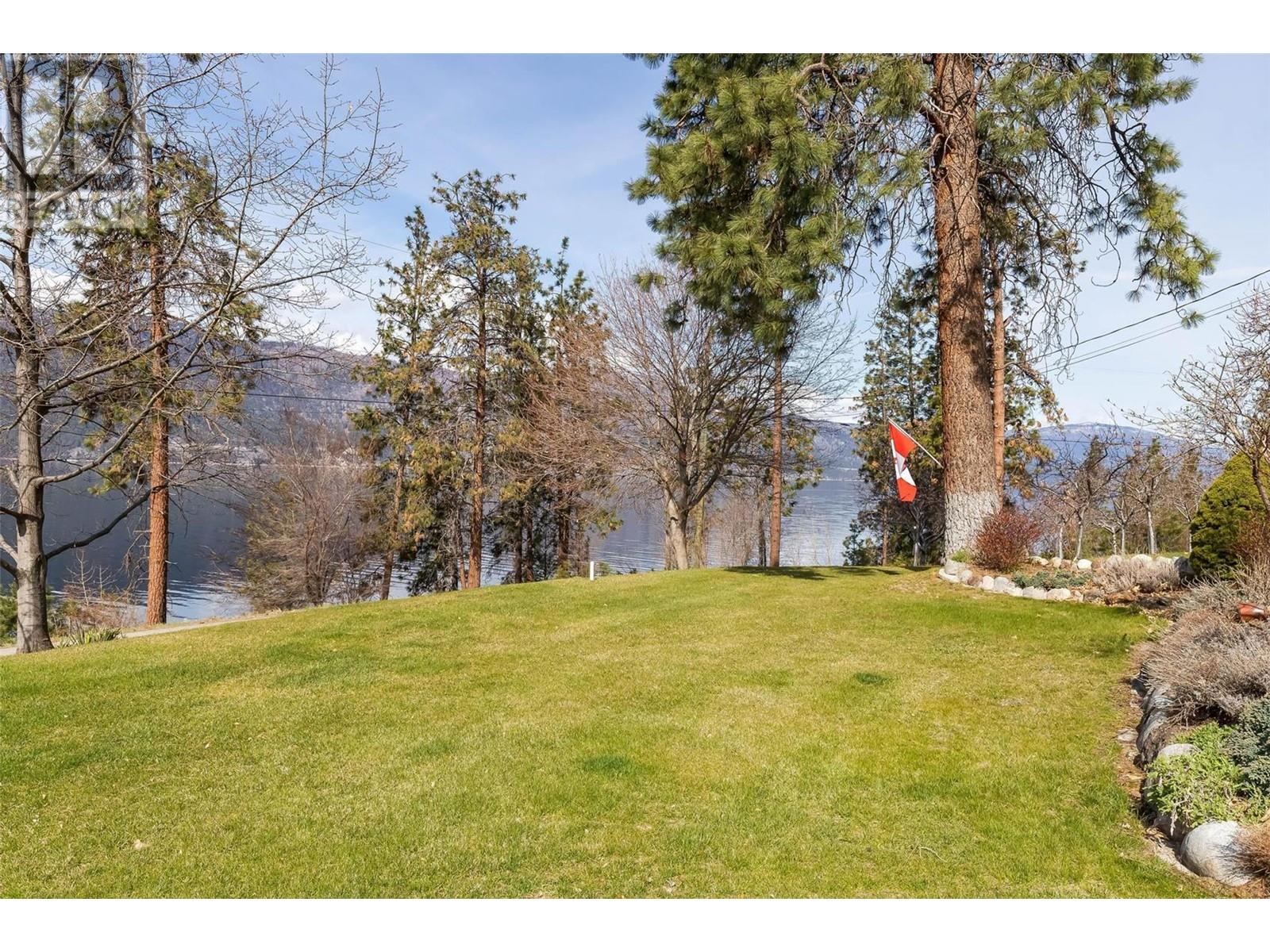 9983 Okanagan Centre Road W, Lake Country