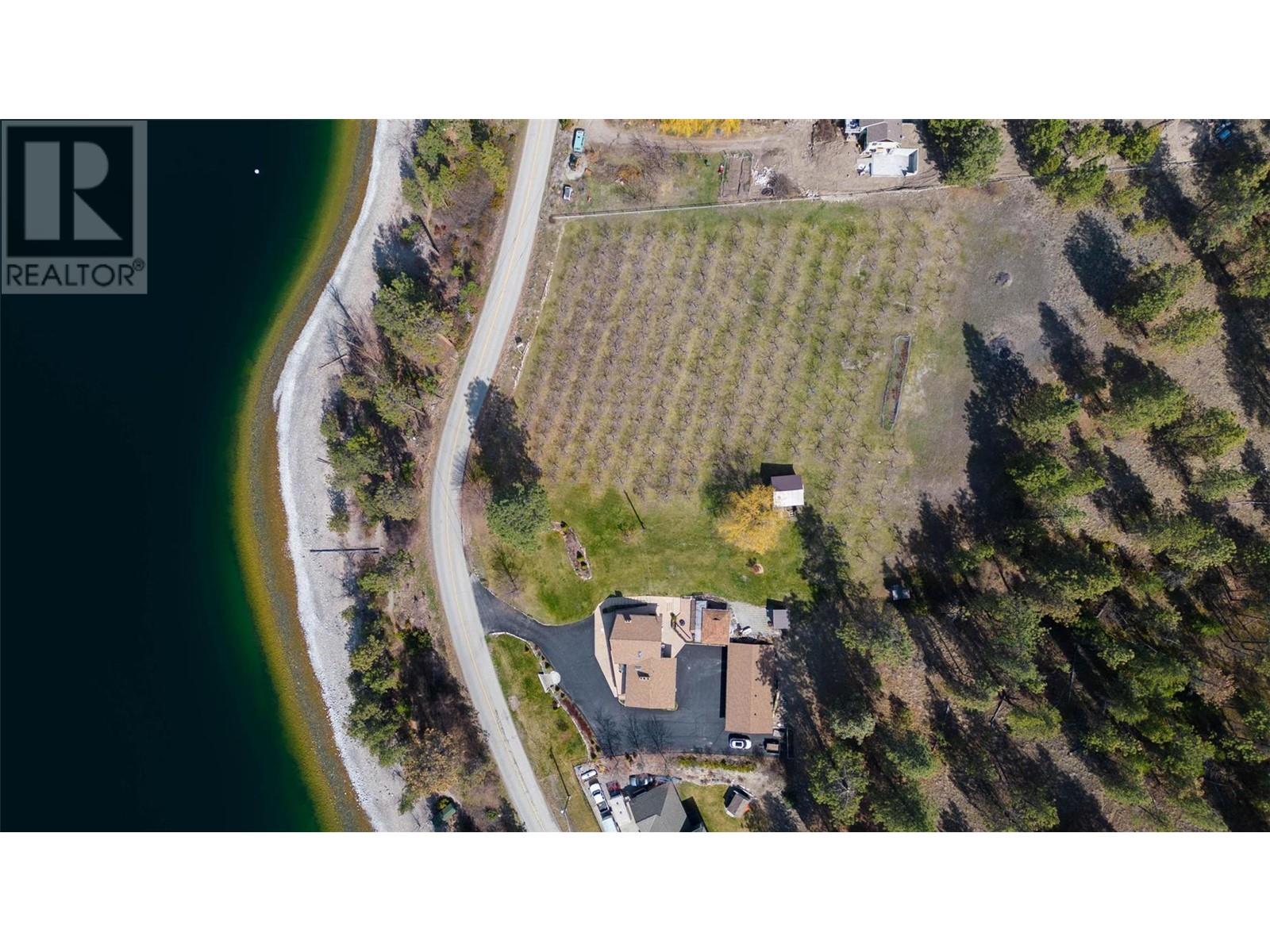 9983 Okanagan Centre Road W, Lake Country