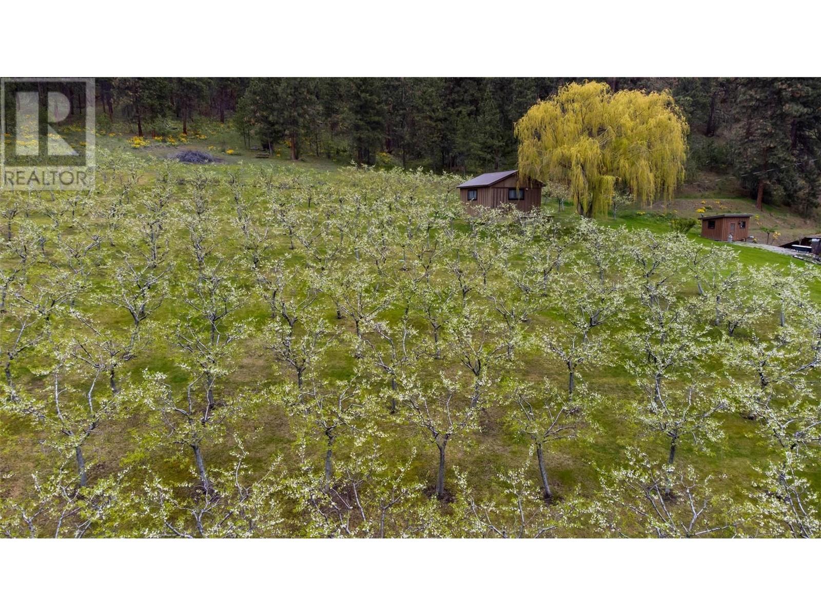 9983 Okanagan Centre Road W, Lake Country