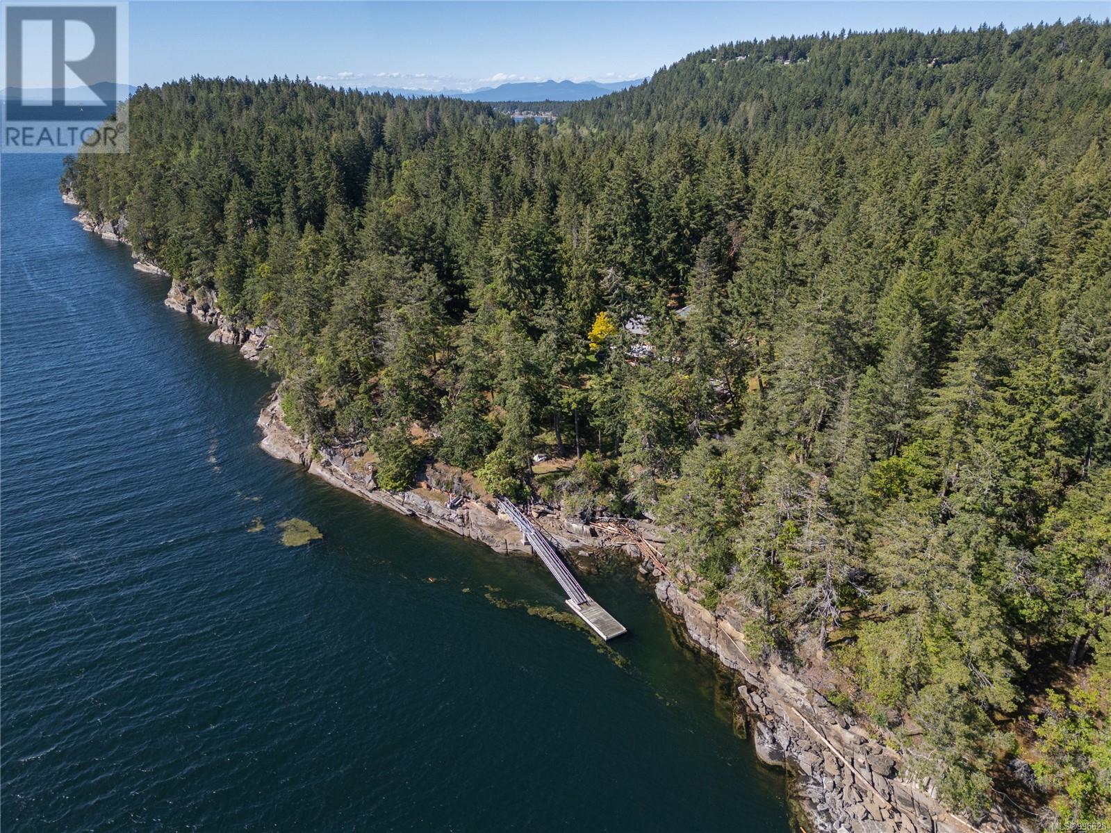 225 Sea Meadow Dr, Gabriola Island