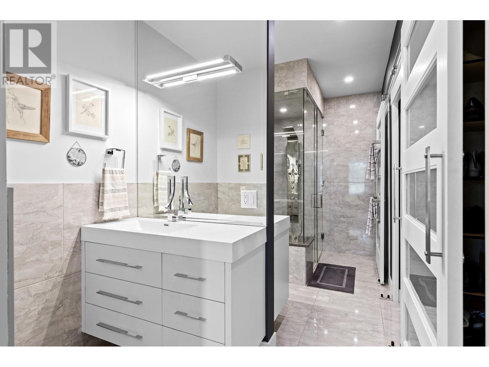 17 3888 Gallaghers Pinnacle Way, Kelowna