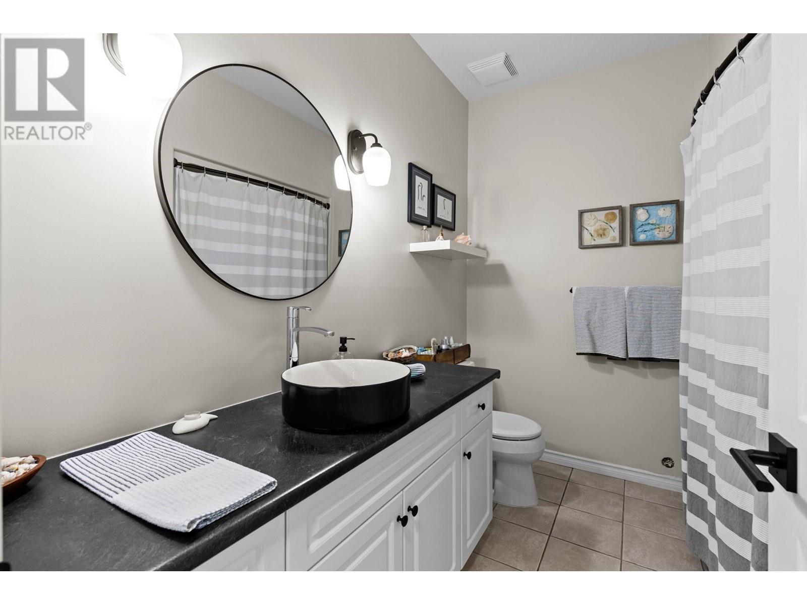 17 3888 Gallaghers Pinnacle Way, Kelowna