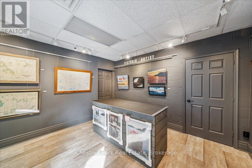 Photo 25 of 10 Taylor Road, Bracebridge ON