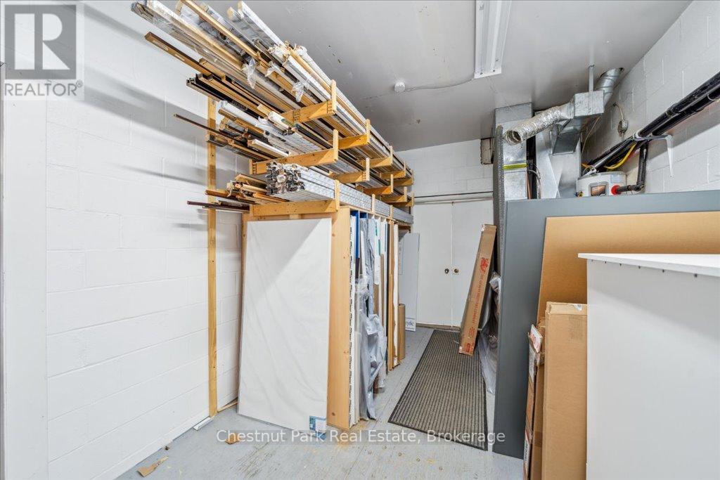 Photo 31 of 10 Taylor Road, Bracebridge ON
