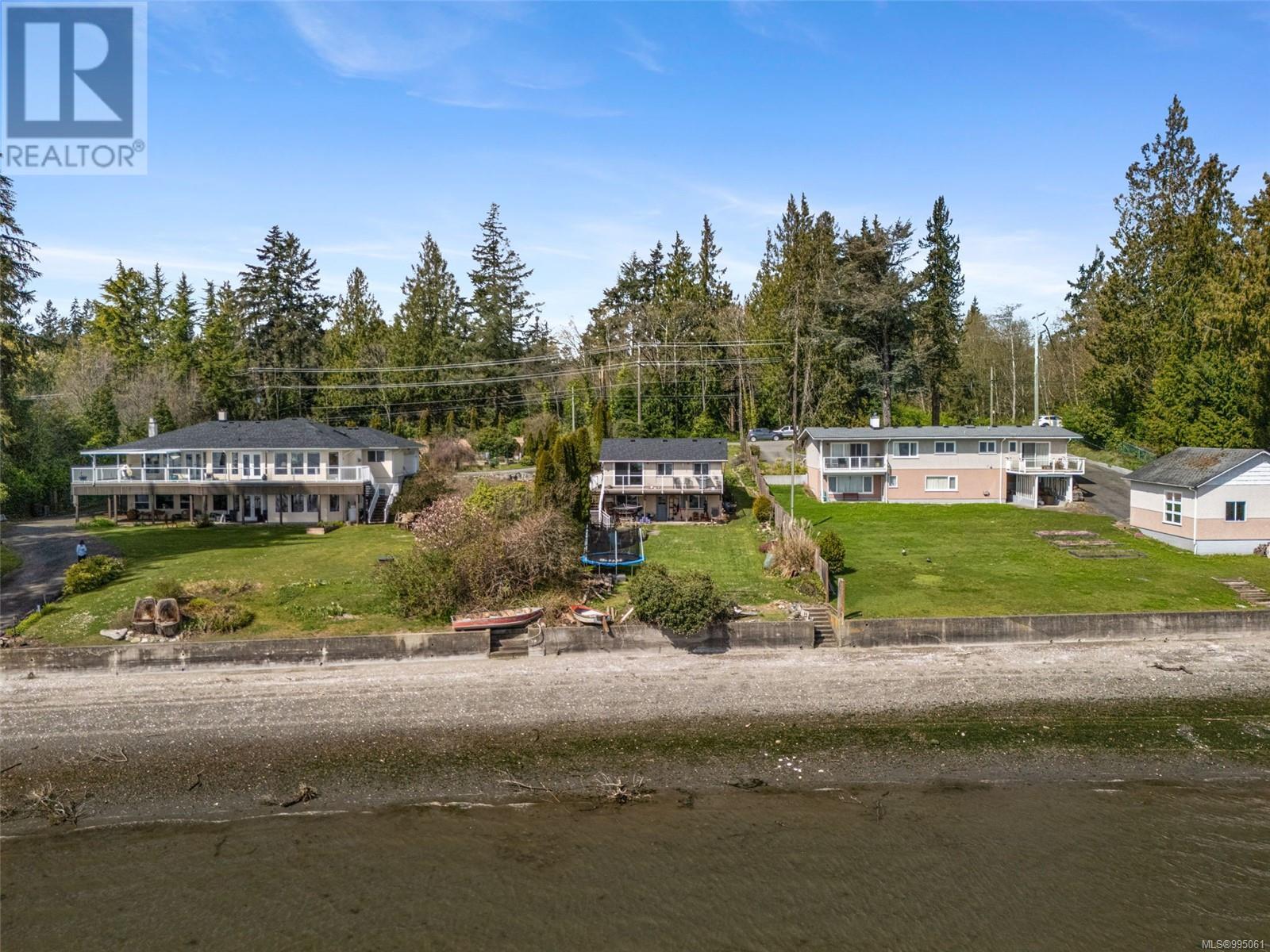 Photo 5 of 5979 Sooke Rd, Sooke BC
