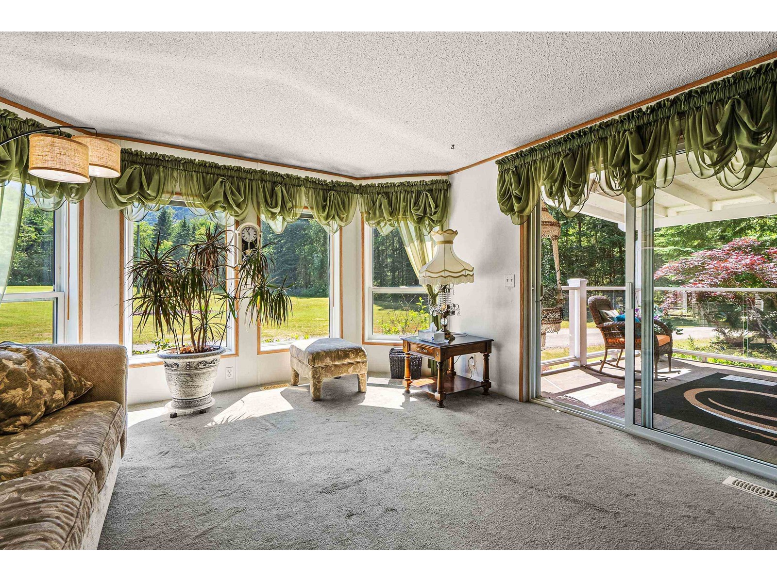 1181 FROST ROAD, Columbia Valley, Columbia Valley