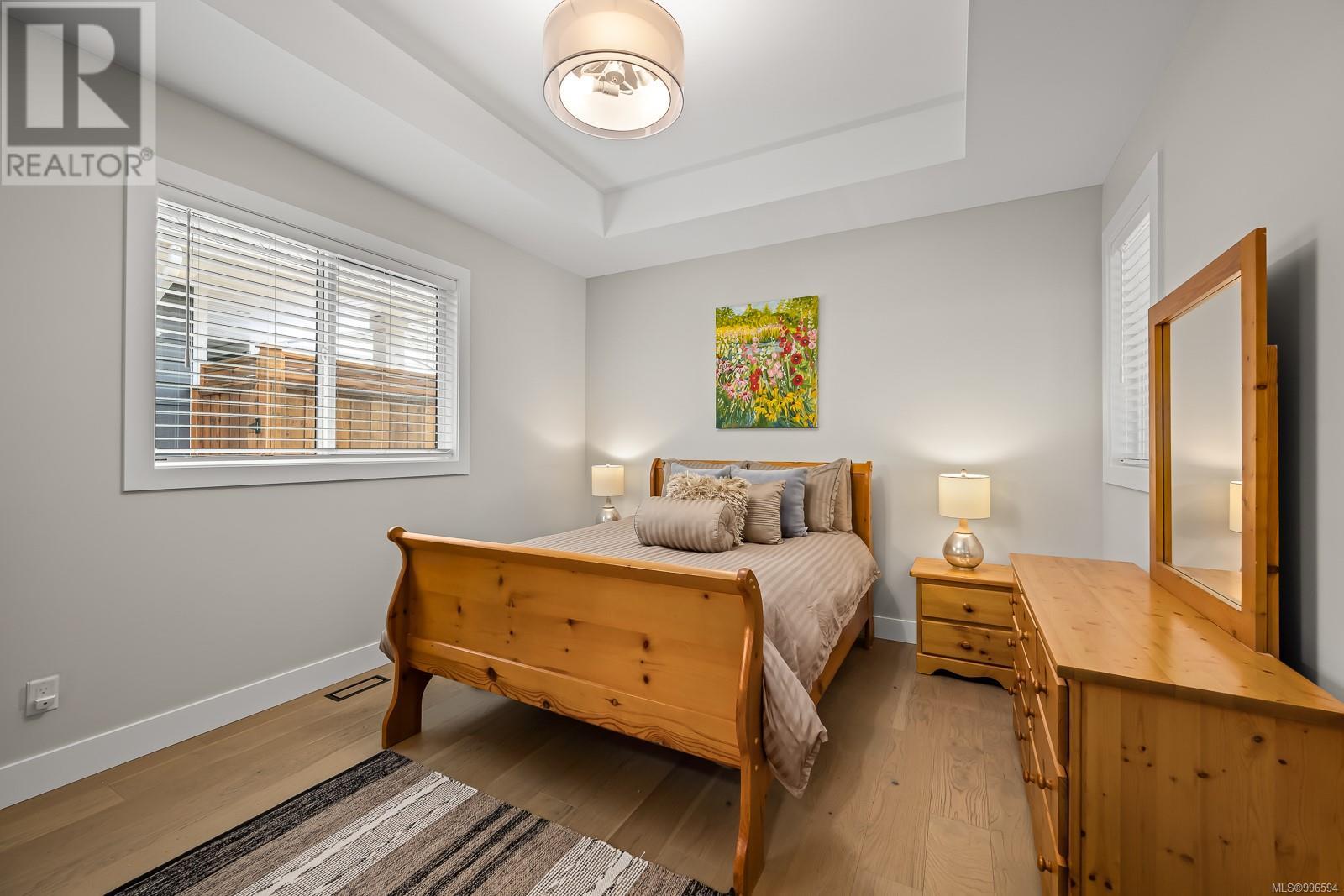 783 Briarwood Dr, Parksville real estate listing 996594