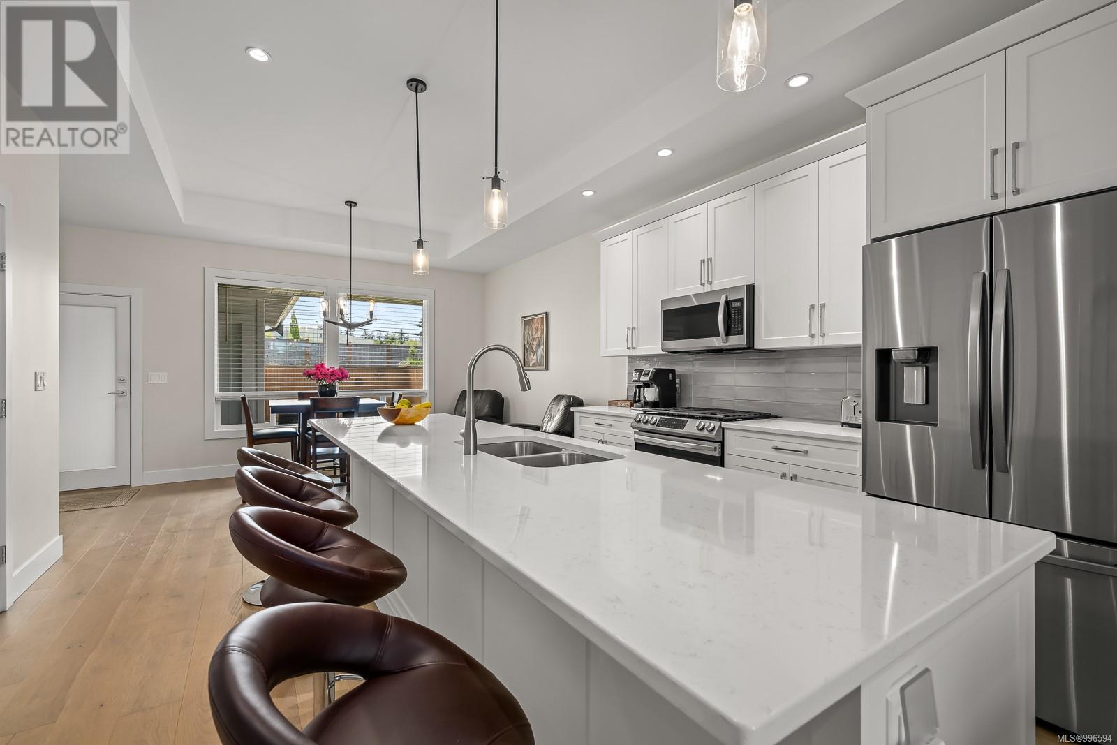 783 Briarwood Dr, Parksville real estate listing 996594