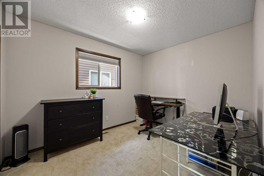 Single Family House for Sale in  Chapalina Terrace SE Chaparral Calgary 