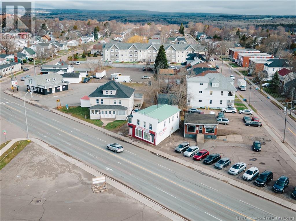Photo 2 of 477 479 Mountain Road, Moncton NB