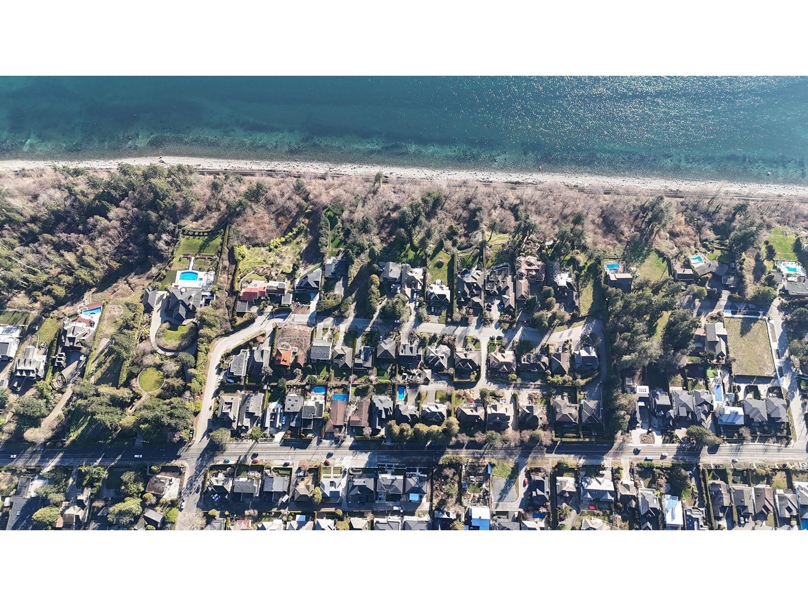 13511 MARINE DRIVE, Surrey