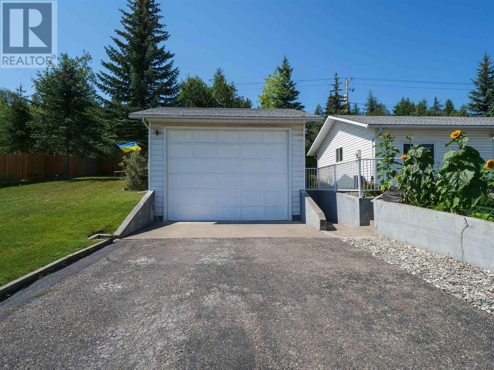 891 FUNN STREET, Quesnel