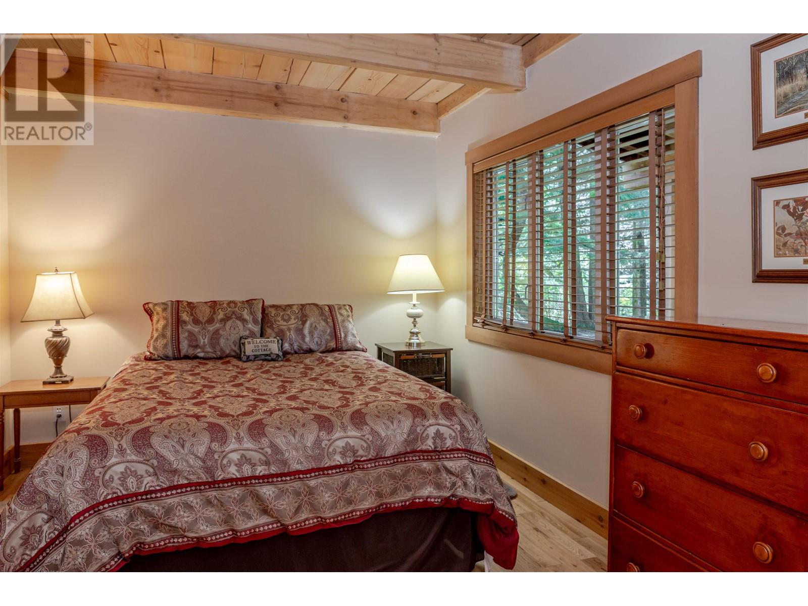 499 QUATSINO BOULEVARD, Kitimat
