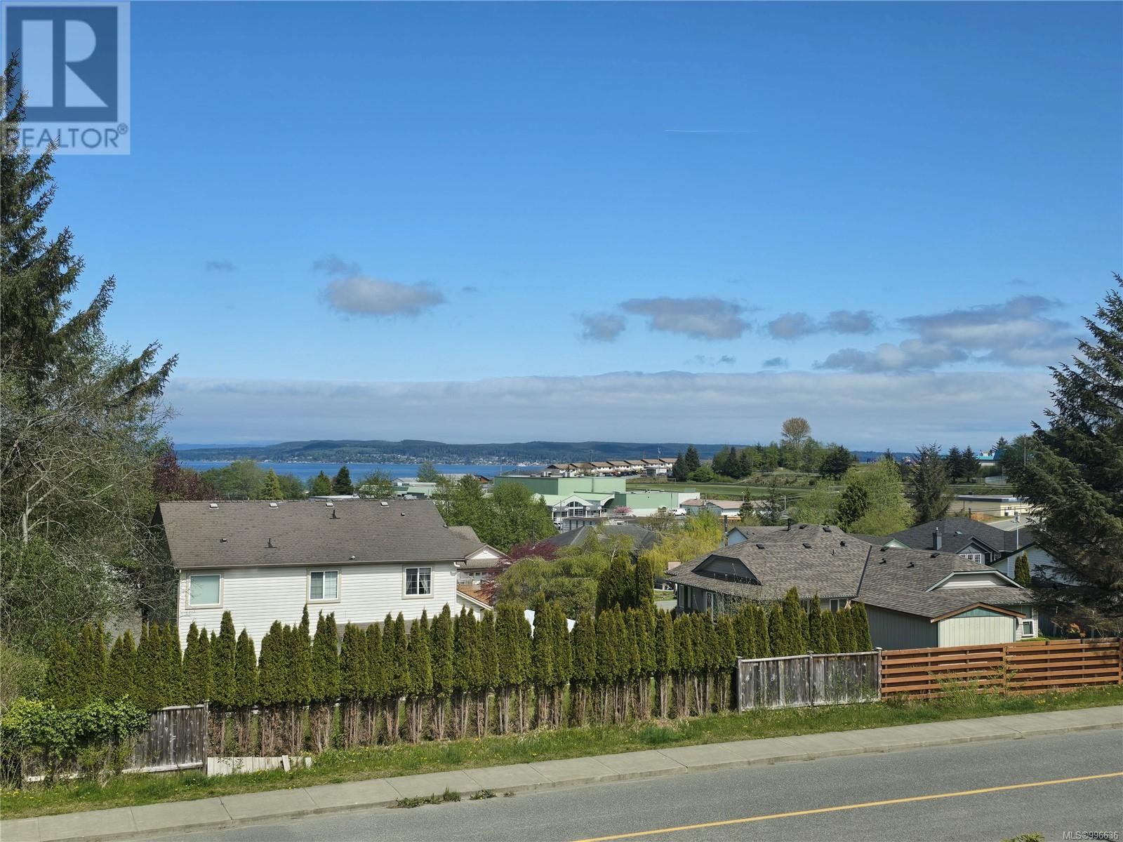 2121 Pioneer Hill Dr, Port McNeill