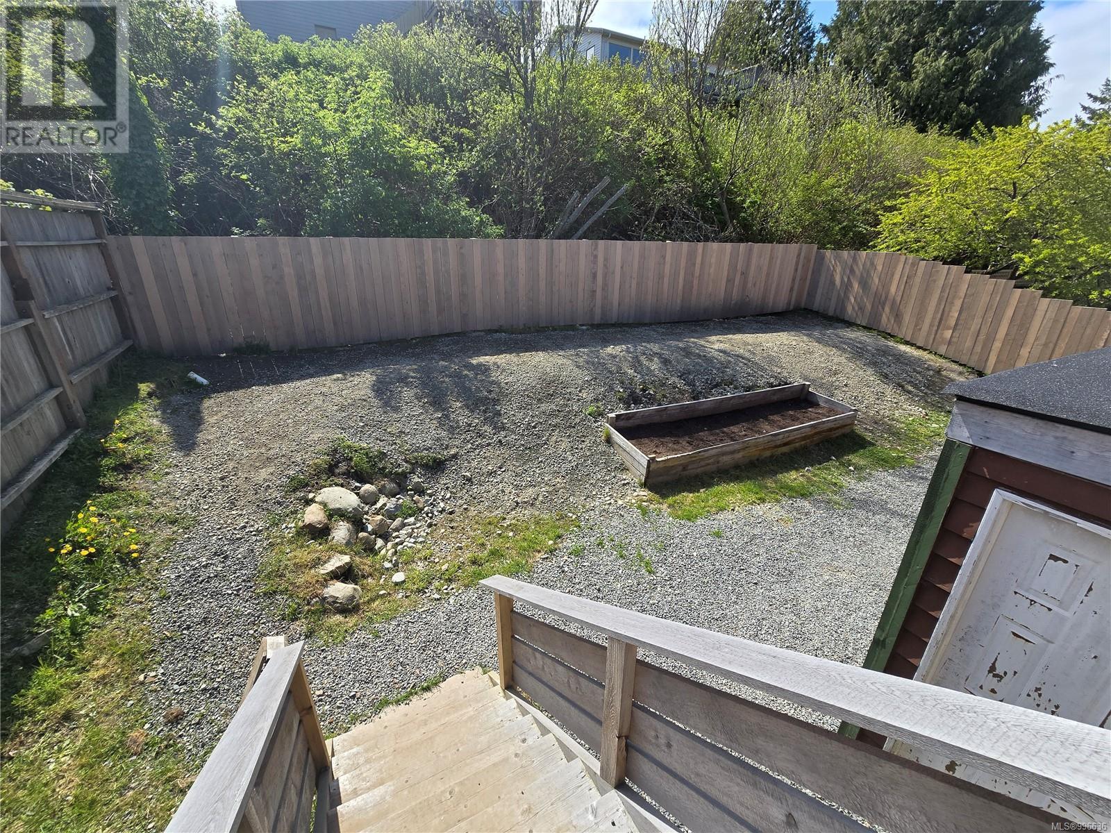 2121 Pioneer Hill Dr, Port McNeill