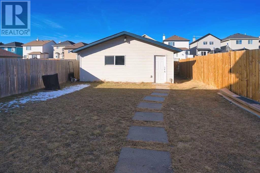 Single Family House for Sale in  Saddlebrook Drive NE Saddle Ridge Calgary 