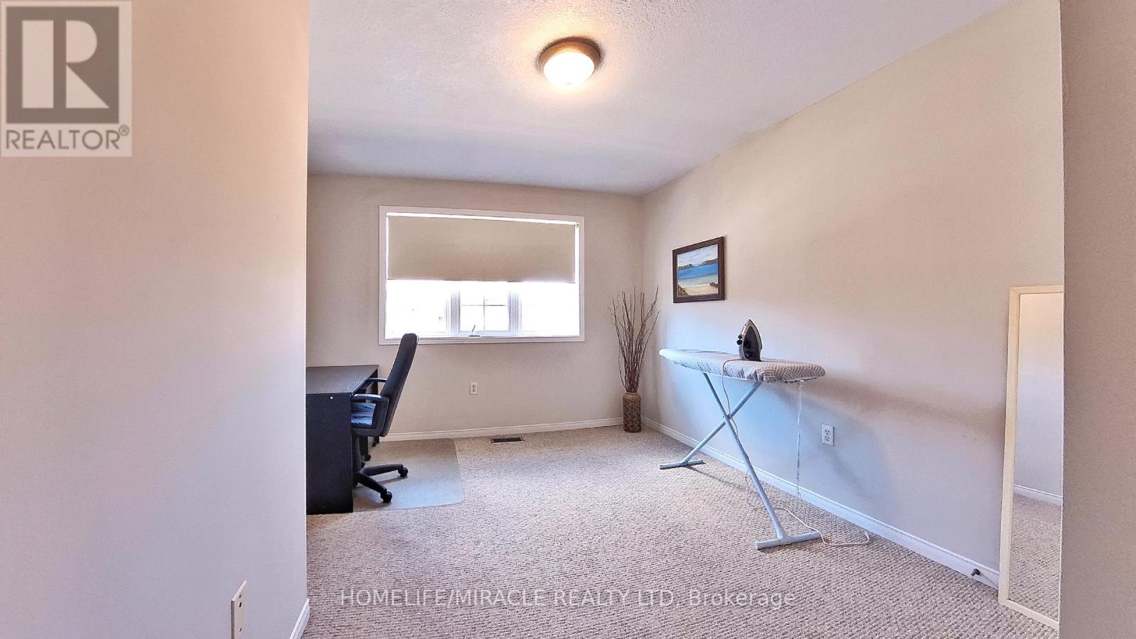 Photo 13 of 9 174 Highbury Drive, Hamilton ON