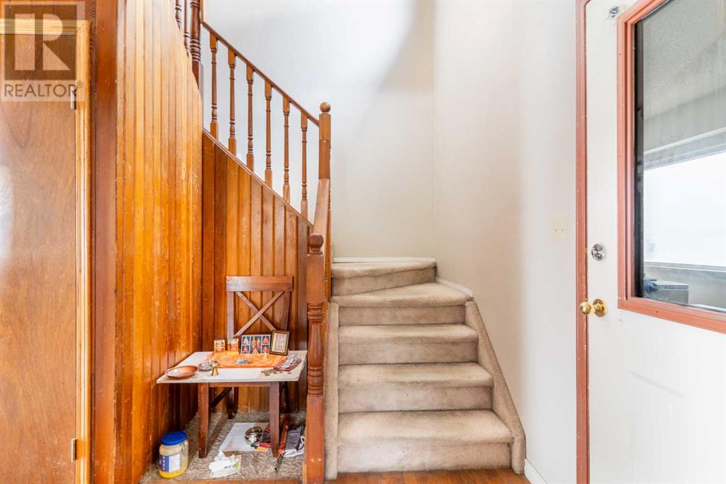 Multi-family House for Sale in   Avenue SW Sunalta Calgary 